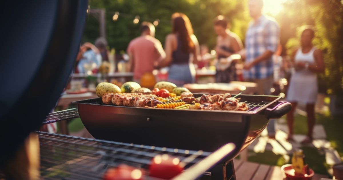 Grillen zuhause: Die perfekte Einkaufsliste – mit allem, was dazugehört