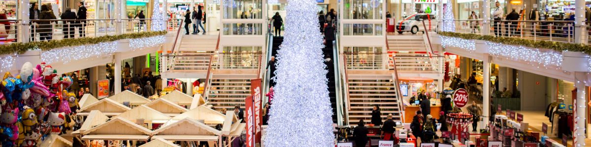 Bei einer Umfrage waren sich die mehr als 2.000 Teilnehmer überraschend oft einig: Einkaufen zu Weihnachten folgt besonderen Ritualen.
