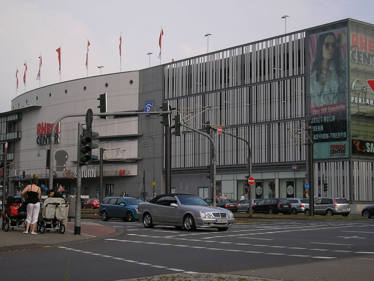 Bild von Einkaufszentrum Rhein Center, Keulen