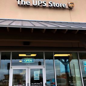 The UPS Store 6558