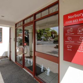 Bild von Shurgard Self Storage Norbury