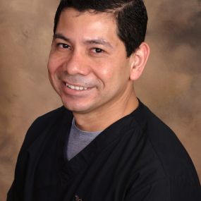 Dr Victor Perez - Board Certified Plastic Surgeon