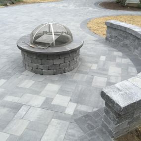 Cambridge Paver decking, wall and fire pit
