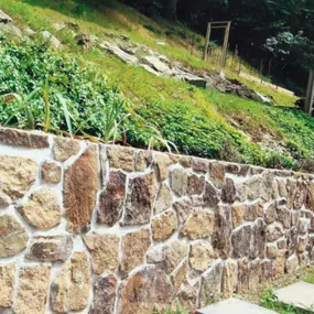 Fieldstone Retaining Wall