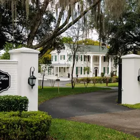 Exterior of Sutton Law Firm | Bartow,FL