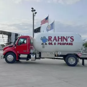 Rahn's Oil & Propane Truck