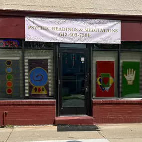 Psychic Readings & Meditations store front