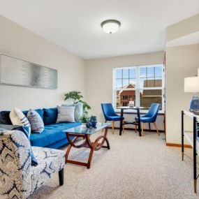 Spacious apartments integrated with a wealth of amenities, services and access to a continuum of care. These vibrant communities are an ideal place to call home.
