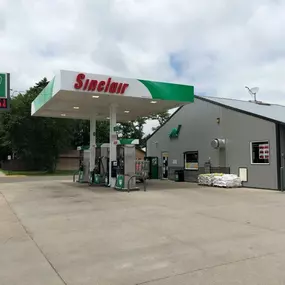 Bowlus Gas & Grocery Gas Station in Bowlus, MN