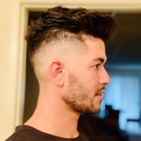 Zero Fade with Length on Top Side View