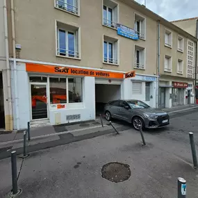 SIXT Poitiers