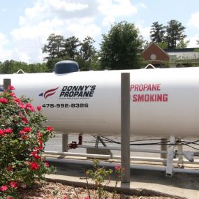 Commercial and Residential Propane Gas Tanks