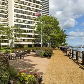 Bild von Riverfront Towers
