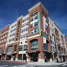 Bild von Penrose Square Apartments