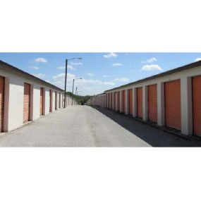 Variety of different size storage rentals