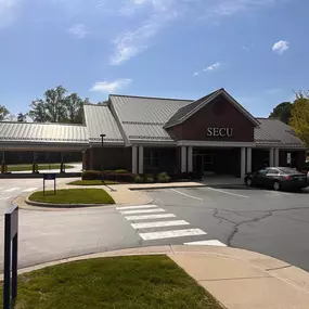 Outside view of the State Employees' Credit Union Greensboro-Holden road branch