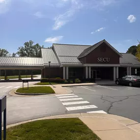 Outside view of the State Employees' Credit Union Greensboro-Holden road branch
