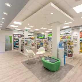 Bild von Pharmacieplus du Bourg Marin SA