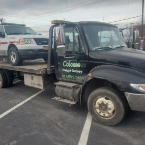 Bild von Colosse Towing & Recovery