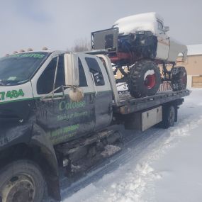 Call our fast, friendly, reliable tow team!