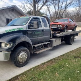 Call our fast, friendly, reliable tow team!