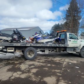 Call our fast, friendly, reliable tow team!