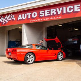 Regular scheduled maintenance is very important to keep your car running smoothly for many years to come. From oil changes to radiator flushes, Jeff’s Auto Service can handle it all.