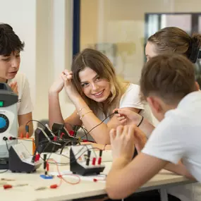 Prague British International School - STEAM