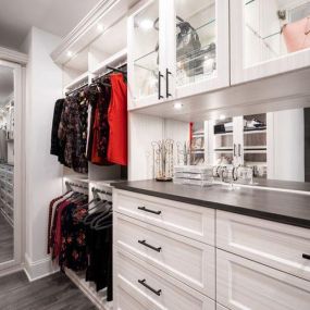 There’s more than one way to spark joy. How about a freshly organized home? Let Tailored Living of North Tampa build a Home Organization Plan with you. From closets to garages – there’s nothing we can’t do! #TailoredLivingNorthTampa #FreeConsultation #TailoredToYourNeeds