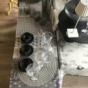 Bild von Schöne Dinge fürs Bett, Bad und Tisch.