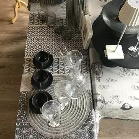 Bild von Schöne Dinge fürs Bett, Bad und Tisch.