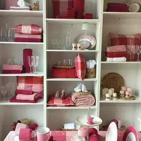 Bild von Schöne Dinge fürs Bett, Bad und Tisch.