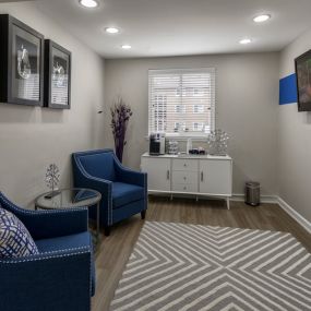 Sitting room at The Brook at Columbia apartments