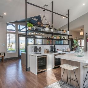 Bild von The Reserve at Green Valley Ranch by Oakwood Homes