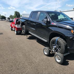 Need a heavy duty towing service? Call us now!