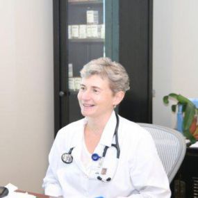 Broadway Wellness PC: Ellen Levan, MD is a Internal Medicine serving Fairlawn, NJ