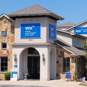 Welcome to VCA Premier Animal Hospital and Pet Resort!