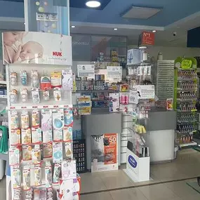FARMACIAMONACHIL10.jpg