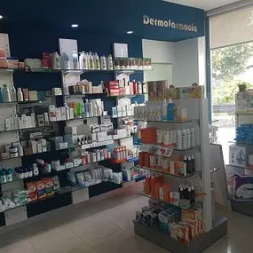 FARMACIAMONACHIL7.jpg