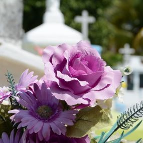 At McKenzie Mortuary Services we offer cremations