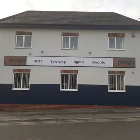 Bild von Protyre Swindon Hopper Place