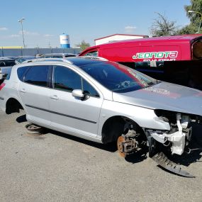 Bild von ZEMPRON s.r.o. - autovrakoviště Citroën a Peugeot Třebíč