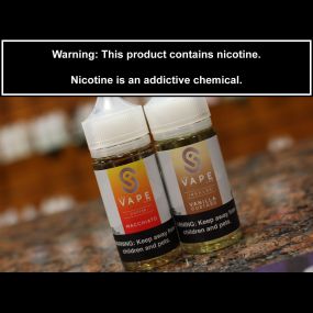 Bild von Awesome Sauce Vapor - Cuyahoga Falls