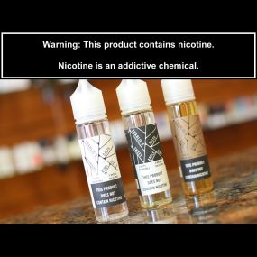 Bild von Awesome Sauce Vapor - Cuyahoga Falls