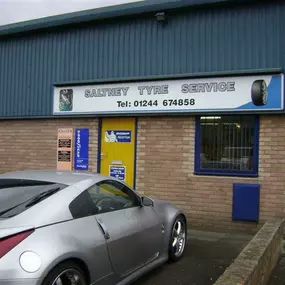 Bild von Saltney Tyre Service