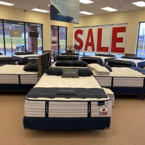 Bild von Mattress Warehouse of Frederick - Golden Mile