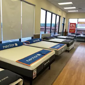 Bild von Mattress Warehouse of Frederick - Golden Mile