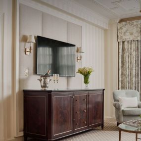 Home away from home has never looked better than in our collection of deluxe hotel rooms in Washington D.C. Rest and relax in accommodations in an ideal downtown location, with options that feature unmatched views of the Washington Monument and White House.