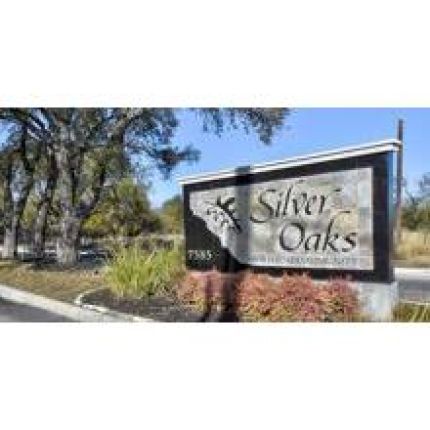 Logo from Silver Oaks Apartments