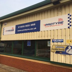 Bild von Tyreweb Service Centre - Team Protyre